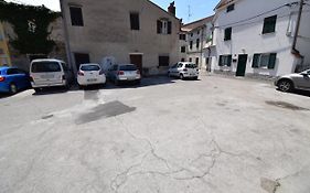 Apartment Adem